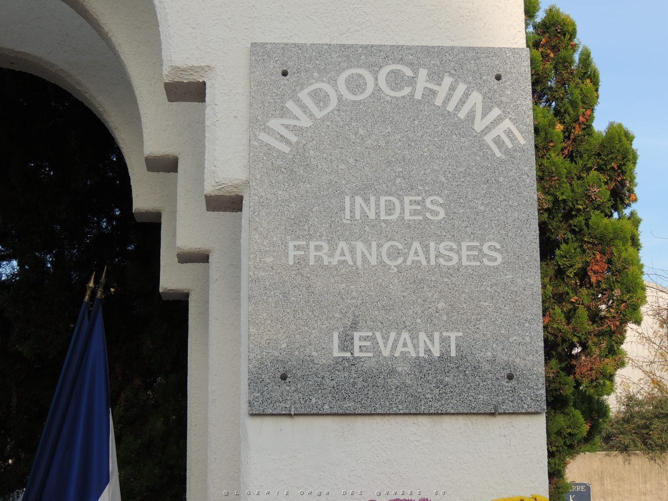 2017 11 01 TOULON CIMETIERRE DE LAGOUBRAN CEREMONIE DU 1 ER NOVEMBRE (13).JPG -           
